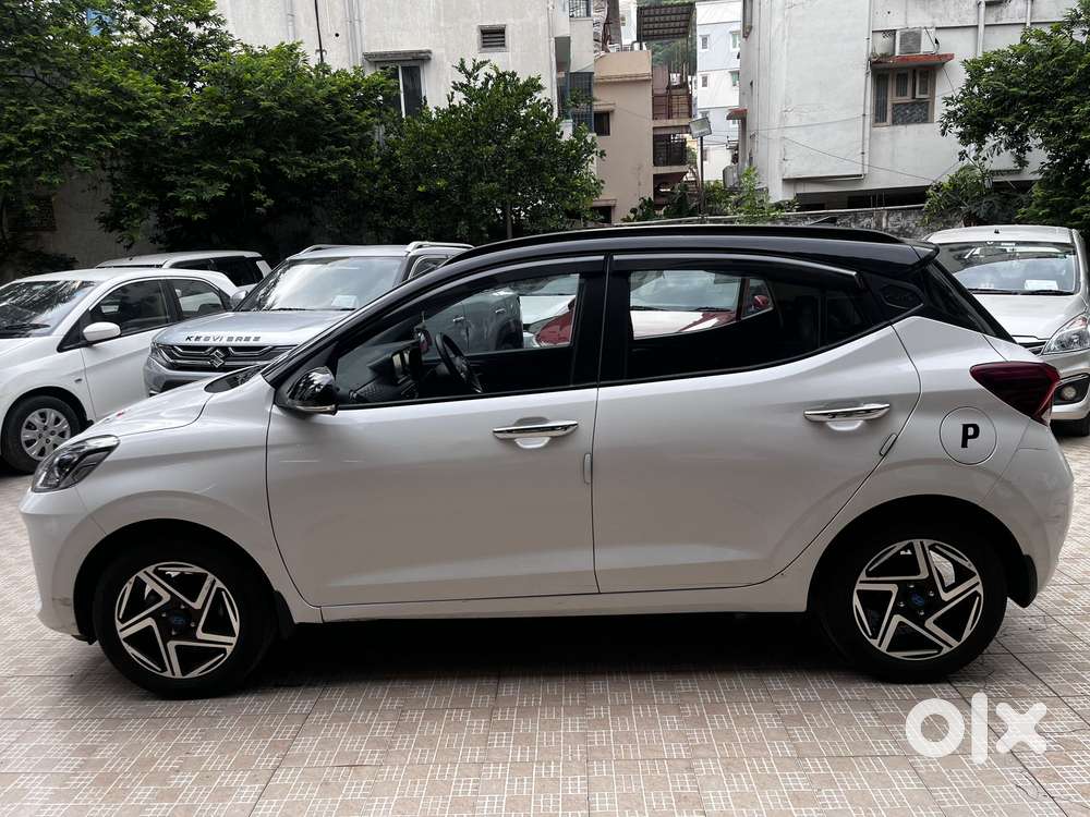 Hyundai Grand I10 Nios Sportz Mt Dual Tone, 2023, Petrol