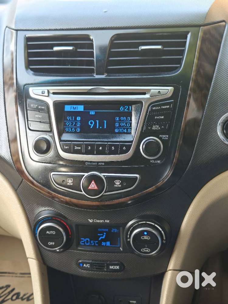 Hyundai Fluidic Verna 1.6 Vtvt Sx, 2015, Petrol