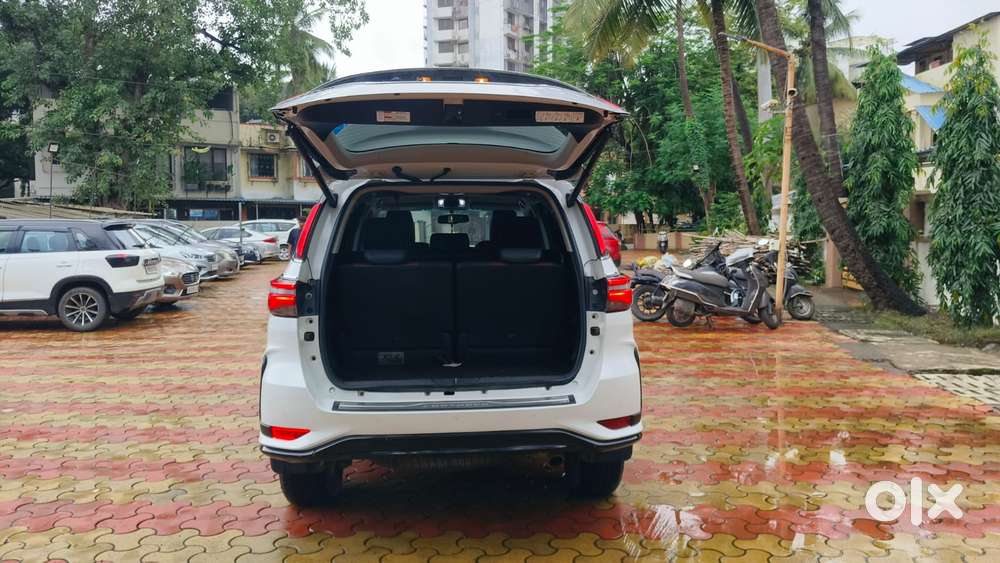 Toyota Fortuner Legender 4x2 At 2.8, 2023, Diesel