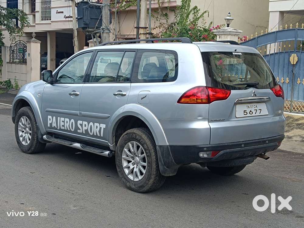 Mitsubishi Pajero Sport 2.5 Manual, 2012, Diesel