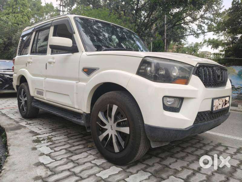 Mahindra Scorpio 1.99 S6 Plus, 2016, Diesel