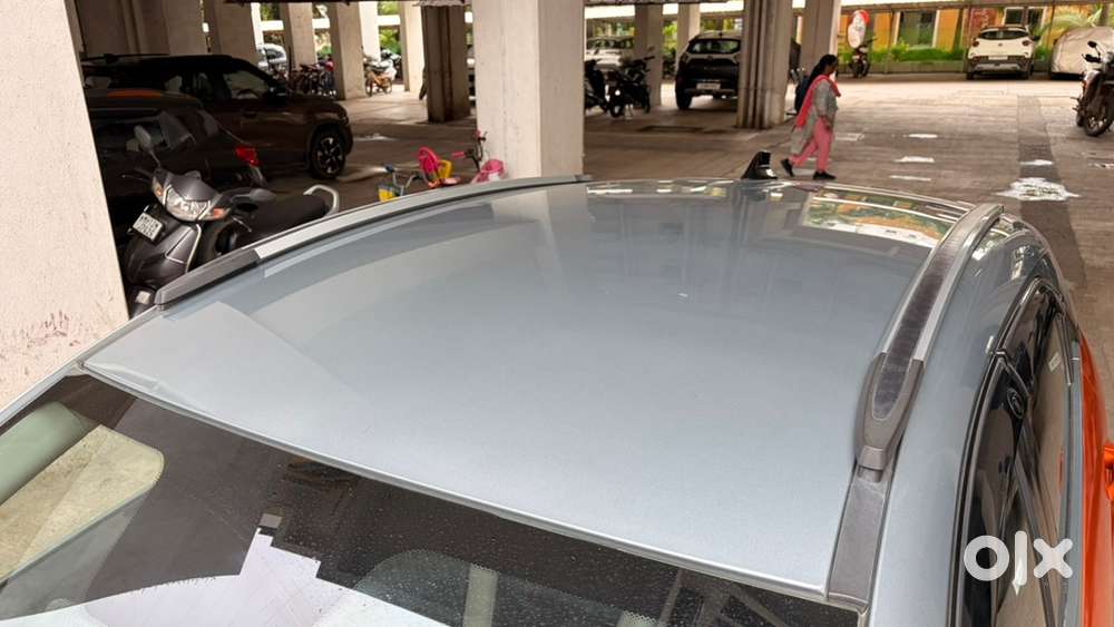 Tata Nexon Diesel 2018 - Dualtone Marigold Grey Automatic Diesel