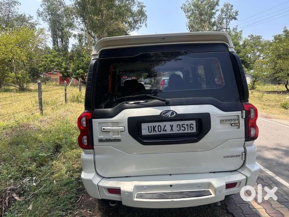 Mahindra Scorpio 2017 Diesel Well Maintained