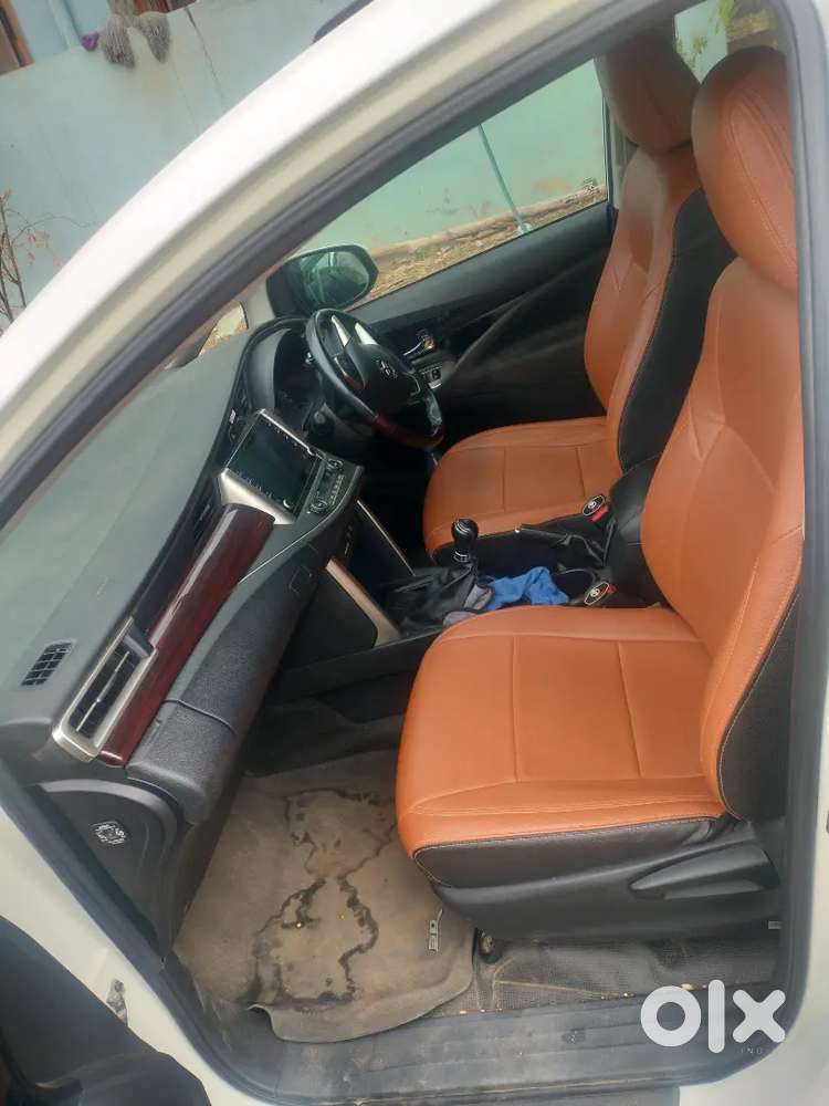 Toyota Innova Crysta 2021