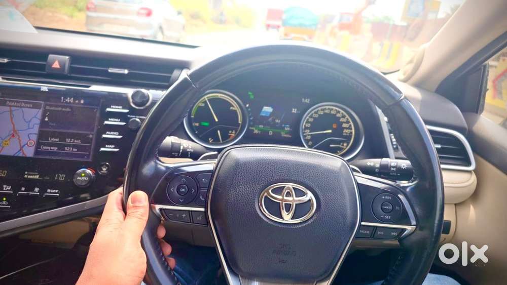 Toyota Camry Hybrid 2020 Petrol Automatic