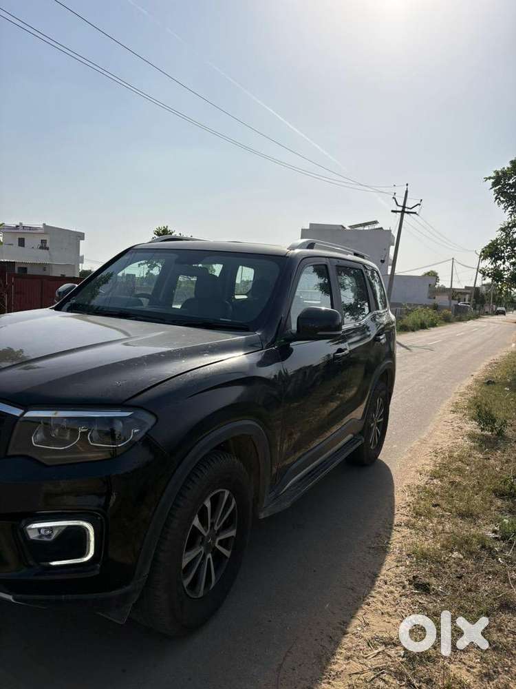 Mahindra Scorpio-n 2024 Diesel 17000 Km Driven