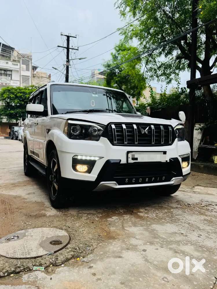 Mahindra Scorpio 2015 Convert Into S11 Diesel 95000 Km Driven