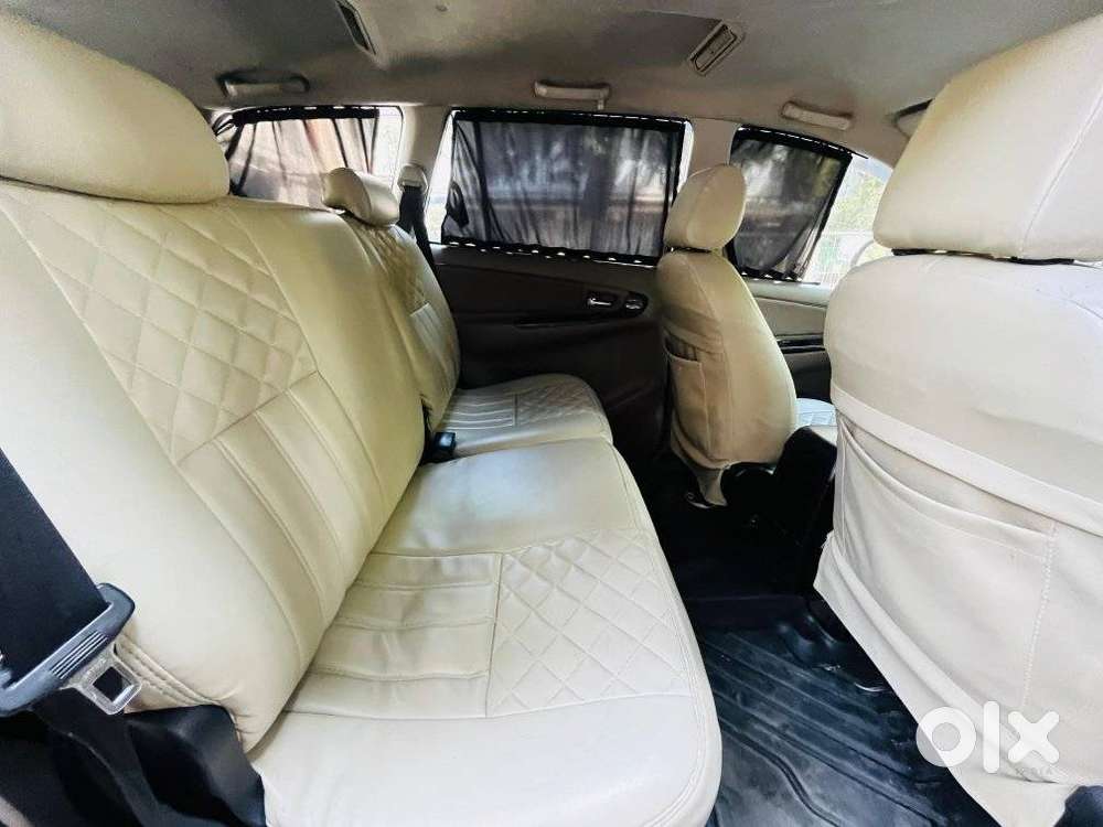 Toyota Innova 2.5 Vx 8 Str, 2015, Diesel