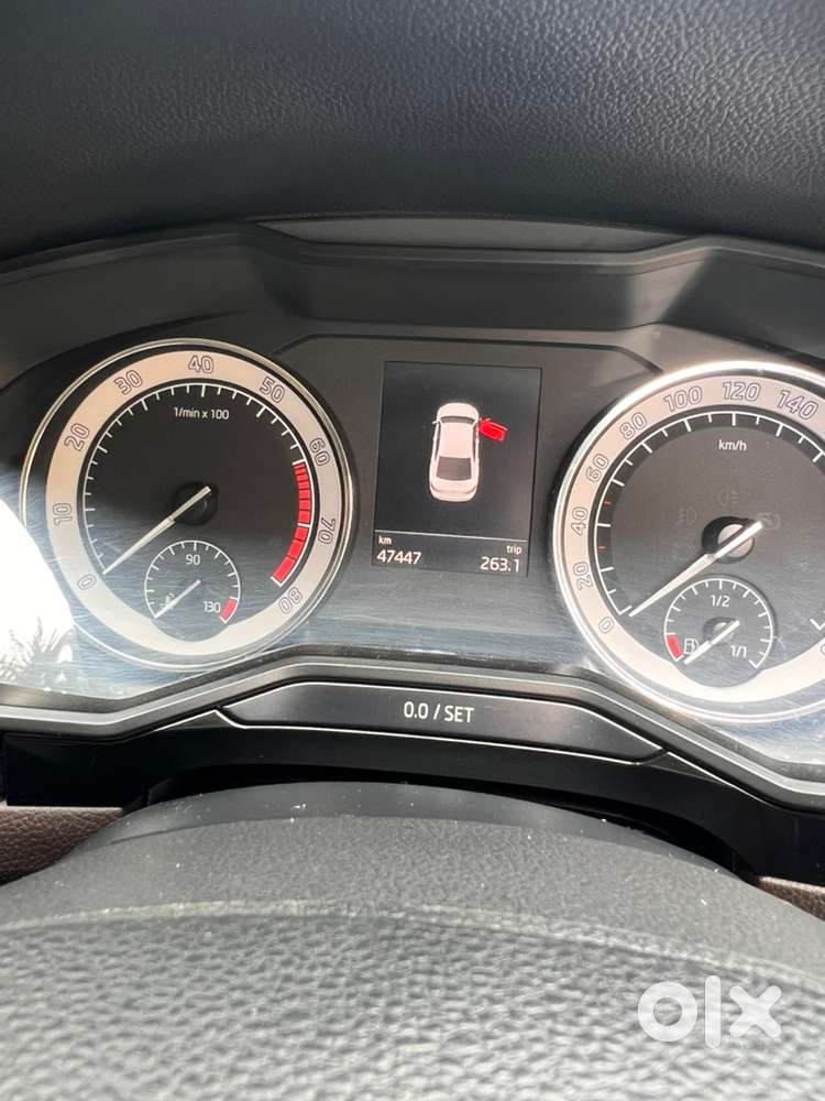 Skoda Superb Petrol 2019