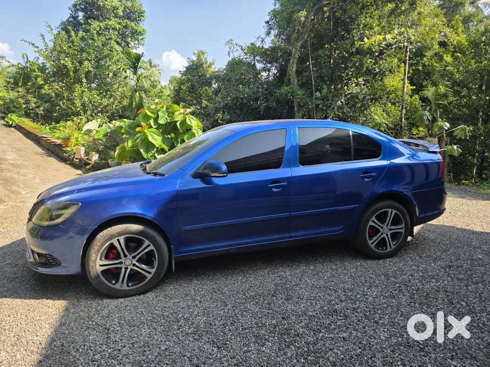 Skoda Laura 1.8 Rs 2012 Manual