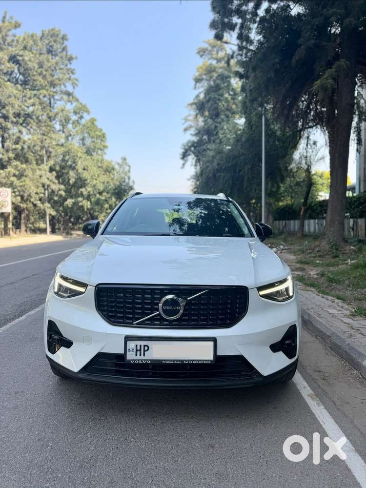 Volvo Xc40 D4 Inscription, 2022, Petrol