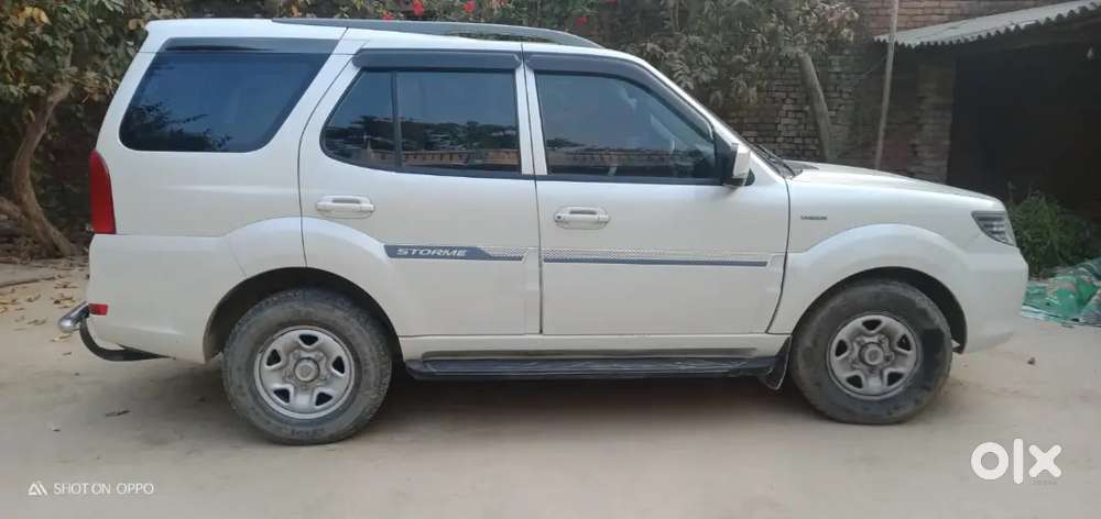 Tata Safari Storme 2017 Diesel Well Maintained
