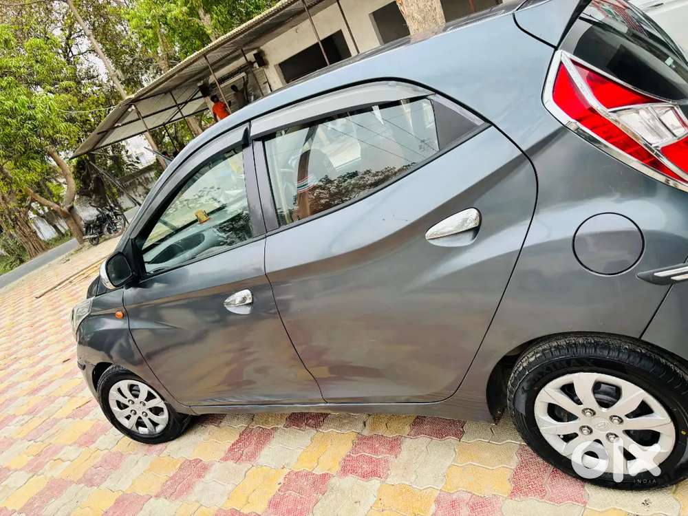 Hyundai Eon 2015 Petrol Well Maintained