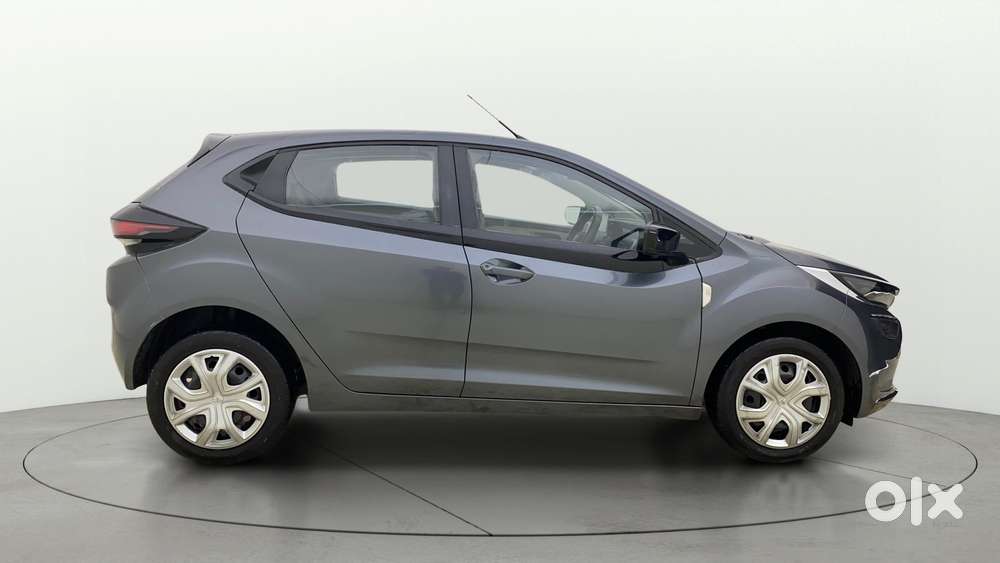 Tata Altroz Xm Plus Petrol, 2023, Petrol