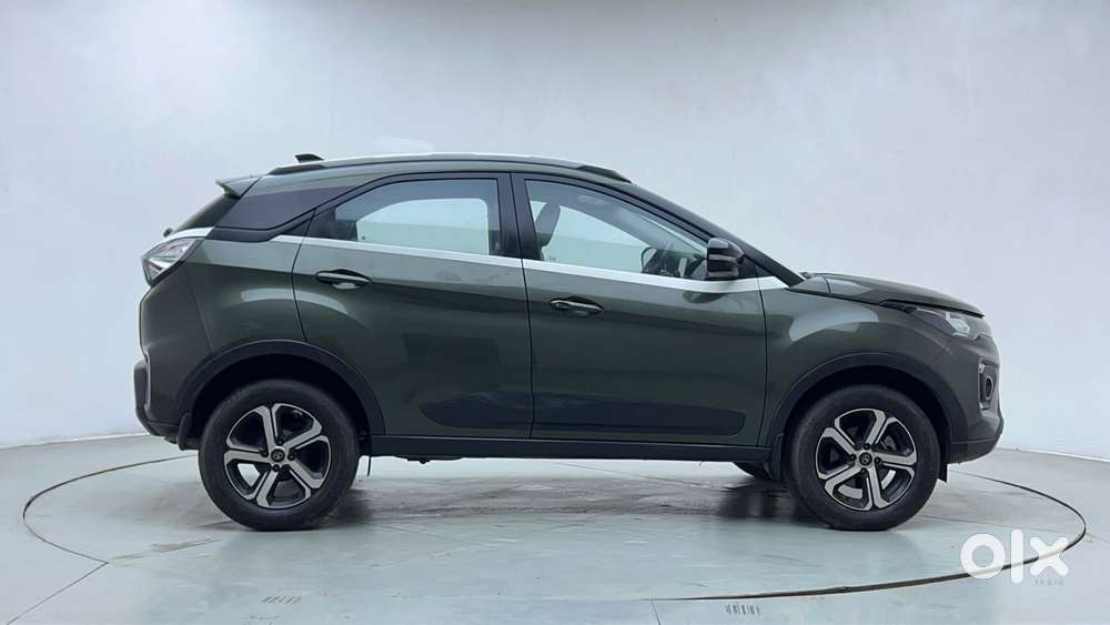 Tata Nexon 1.2 Revotron Xz Plus, 2022, Petrol
