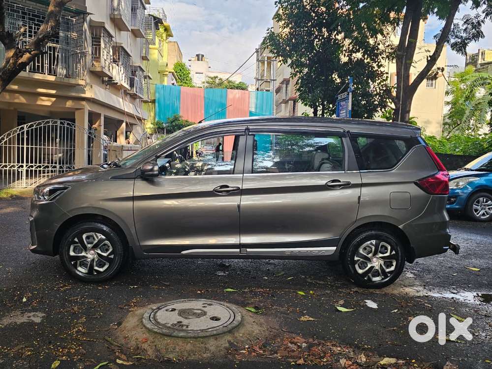 Maruti Suzuki Ertiga Vxi Shvs, 2022, Petrol