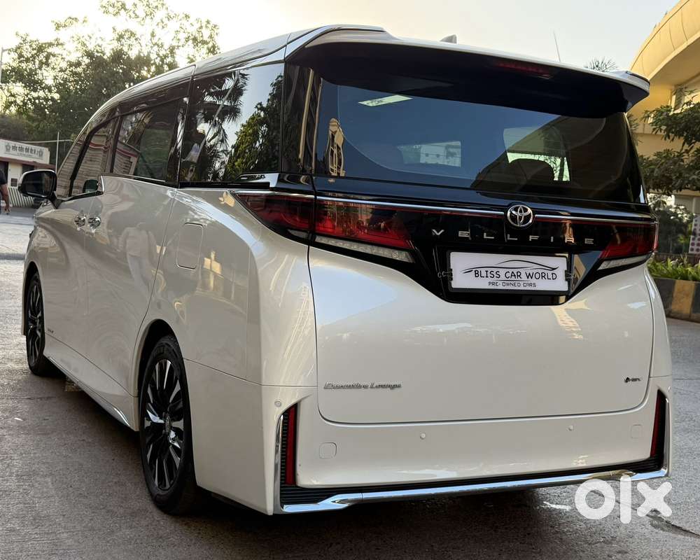 Toyota Vellfire Vip – Executive Lounge, 2024, Petrol