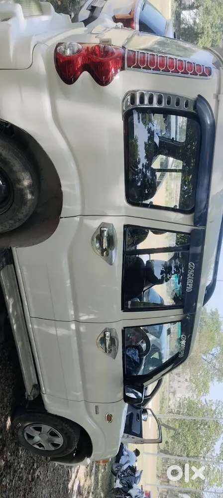 Mahindra Scorpio 2016 Diesel 240000 Km Driven