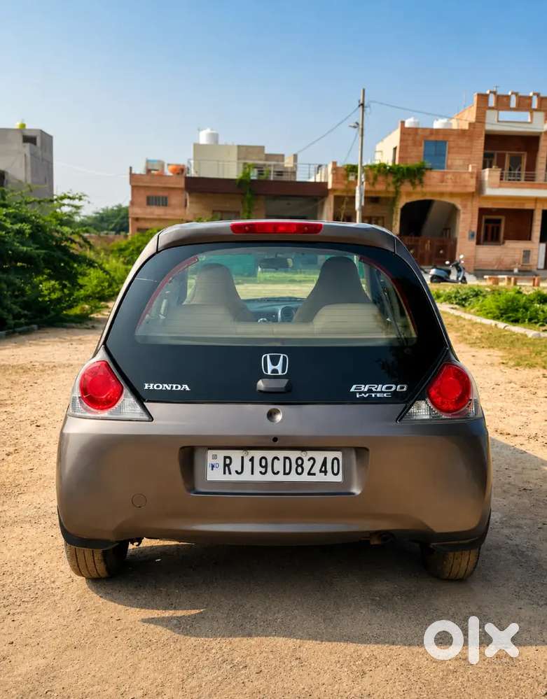 Honda Brio Mt Petrol 2014