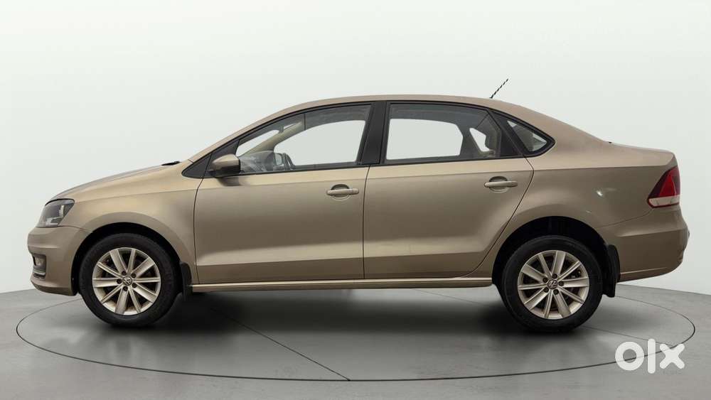 Volkswagen Vento Petrol Highline At, 2015, Petrol