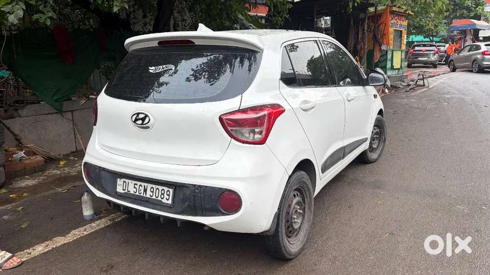 Hyundai Grand I10 Sportz 2017 Petrol