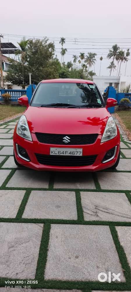 Maruti Suzuki Swift Vxi 1.2 Abs Bs-iv, 2017, Petrol