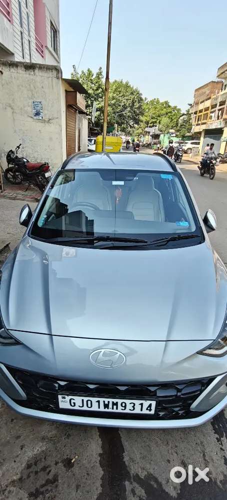 Hyundai Grand I10 Sportz 1.2 – For Sale
• Only 6,800 Km Driven