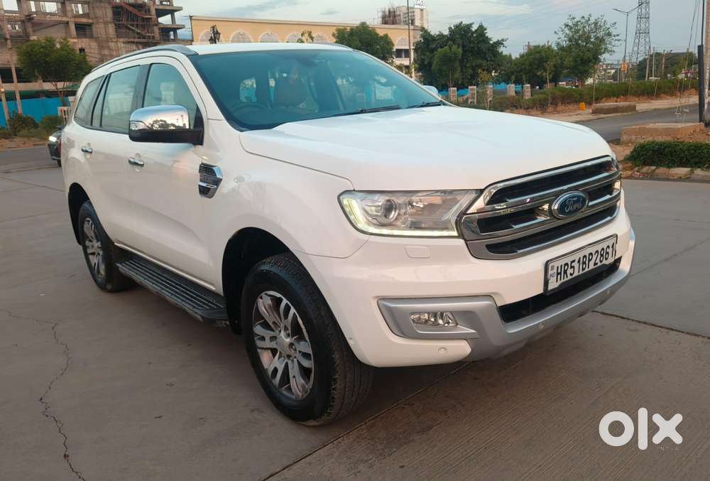 Ford Endeavour 3.2 Titanium 4x4 At, 2017, Diesel