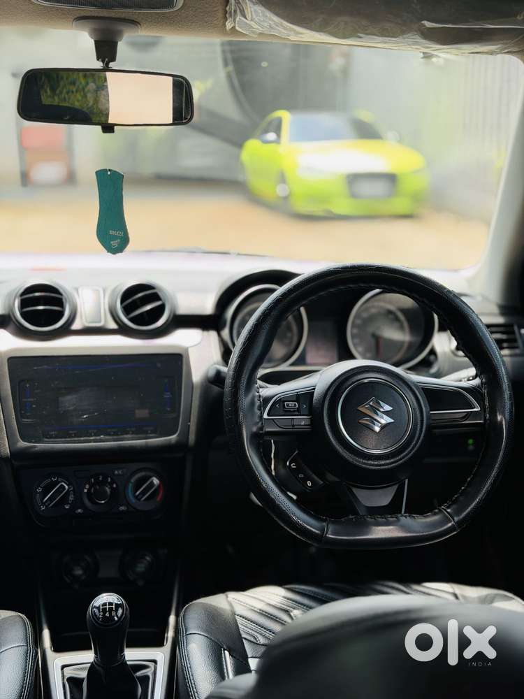 Maruti Suzuki Swift Vxi Abs Bsiv, 2023, Petrol