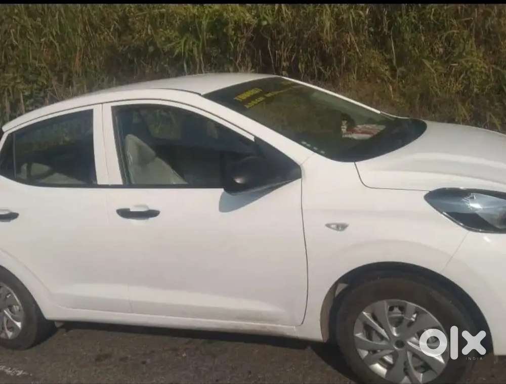 Hyundai Aura 1.2 Petrol 2024