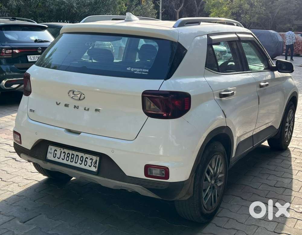 Hyundai Venue Sx Mt, 2021, Diesel