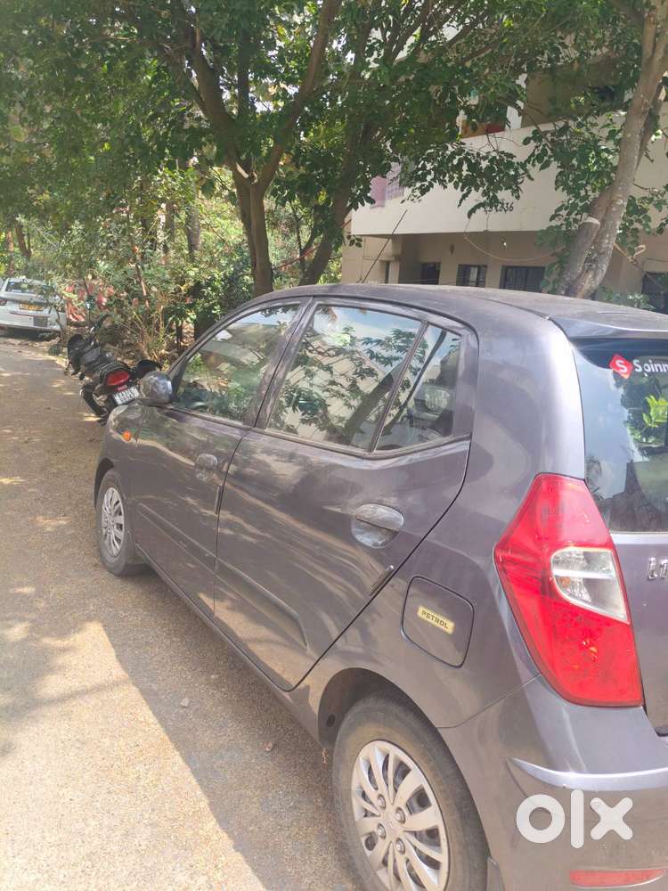 Hyundai I10 Sportz 2014 Petrol - 1.11 Lakh Km Driven