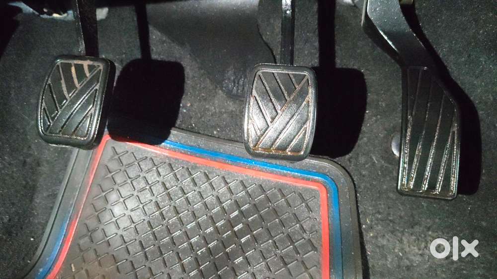 Maruti Suzuki Swift 2011-2014 Vxi, 2013, Petrol