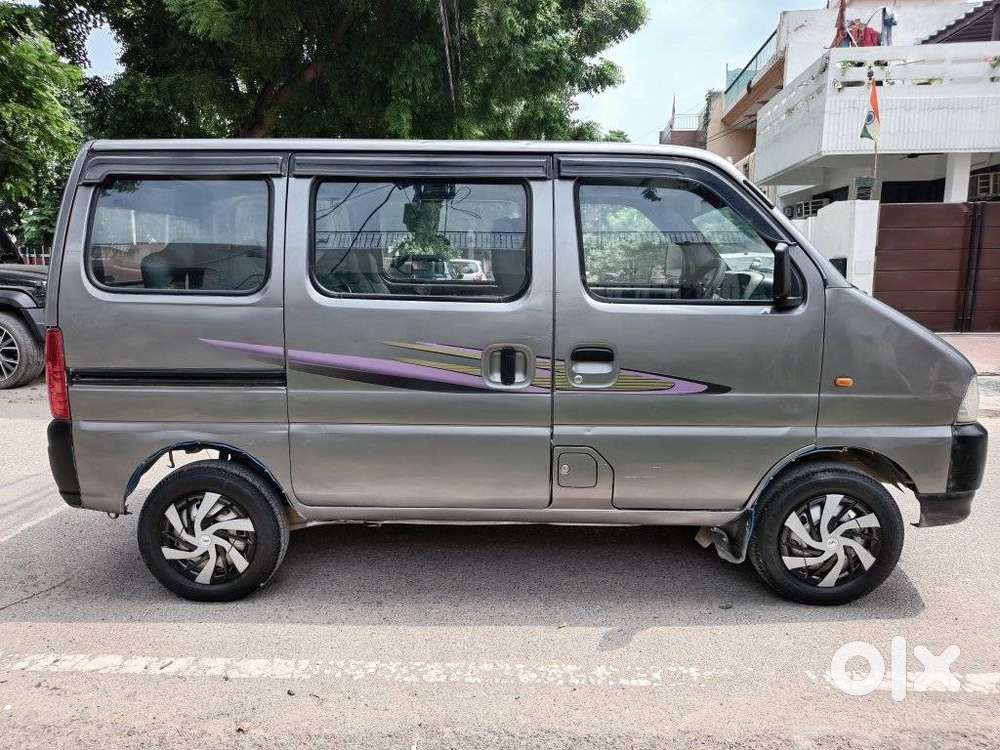 Maruti Suzuki Eeco Smiles 7 Seater Standard, 2018, Cng & Hybrids