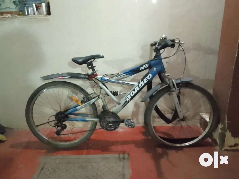 Hercules roadeo a75 online olx