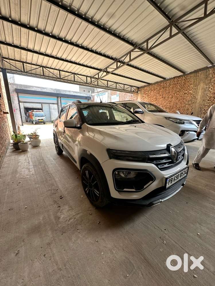 Renault Kwid 24595 Km Driven