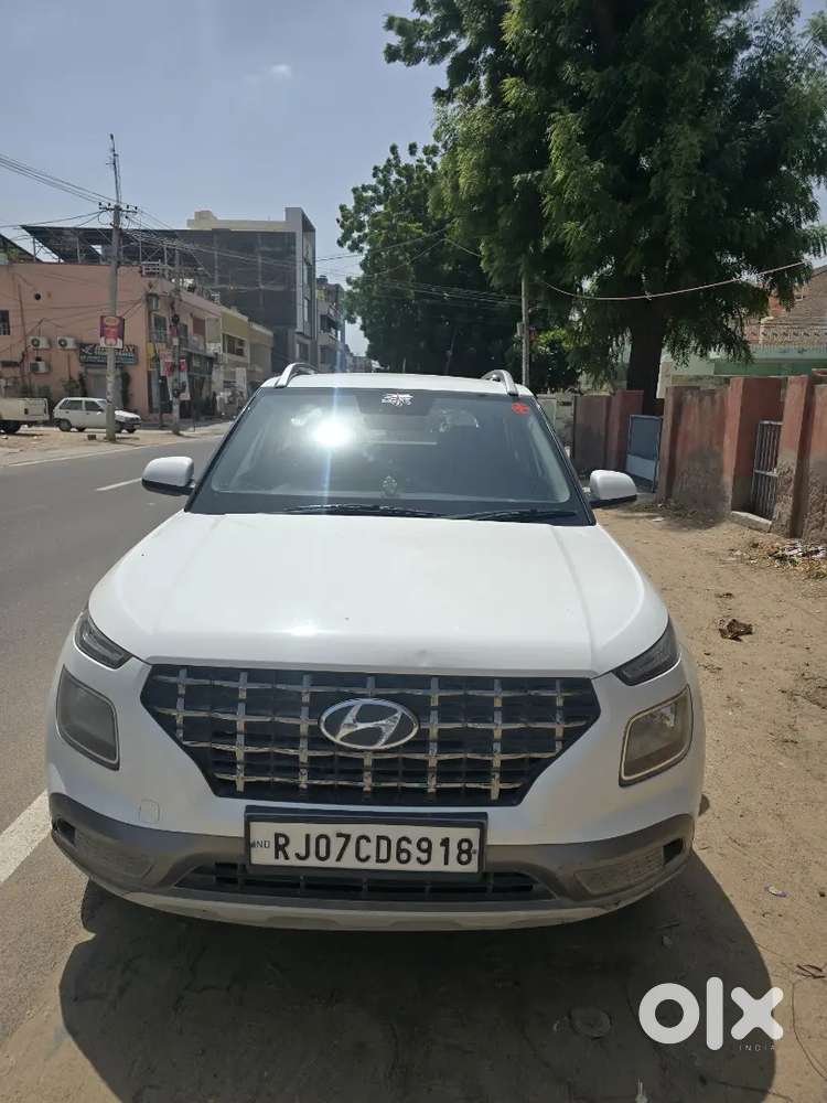 Hyundai New Venue Se Petrol 2022 Best Condition Car