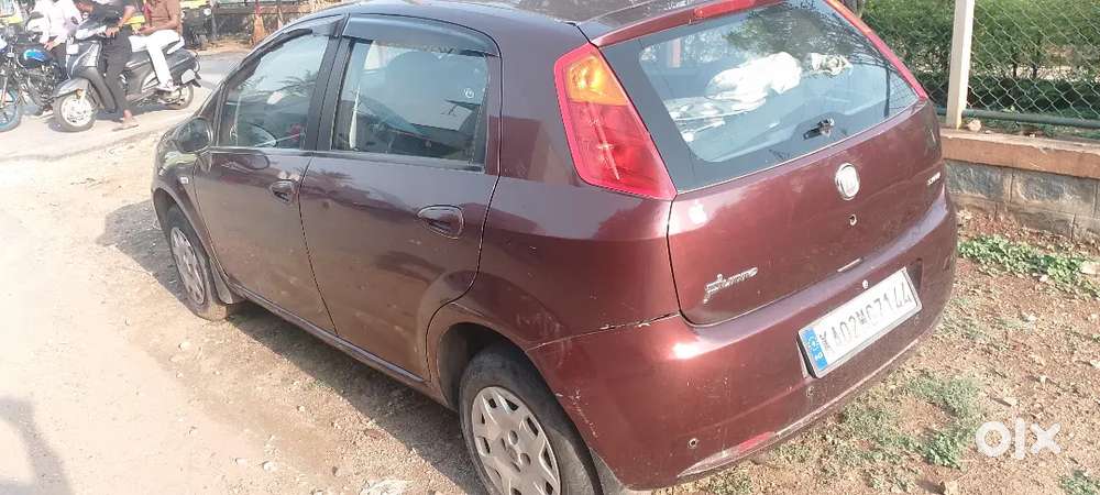 Fiat Grand Punto 2012 Diesel 102000 Km Driven