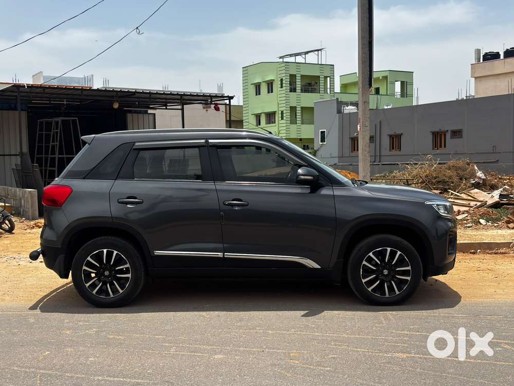 Maruti Suzuki Brezza 1.5 Zxi Plus Smart Hybrid, 2020, Petrol