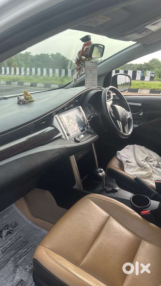 Toyota Innova Crysta 2.8 Zx At, 2022, Diesel