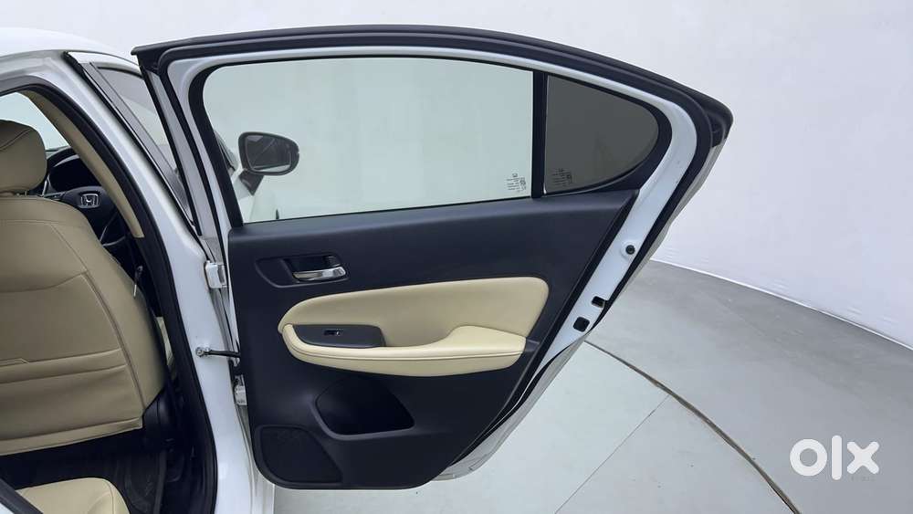 Honda City 1.5 Zx Cvt I-vtec, 2023, Petrol