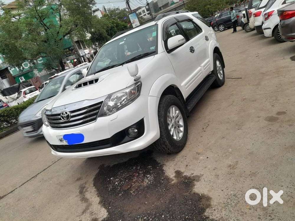 Toyota Fortuner 3.0 Ltd, 2014, Diesel