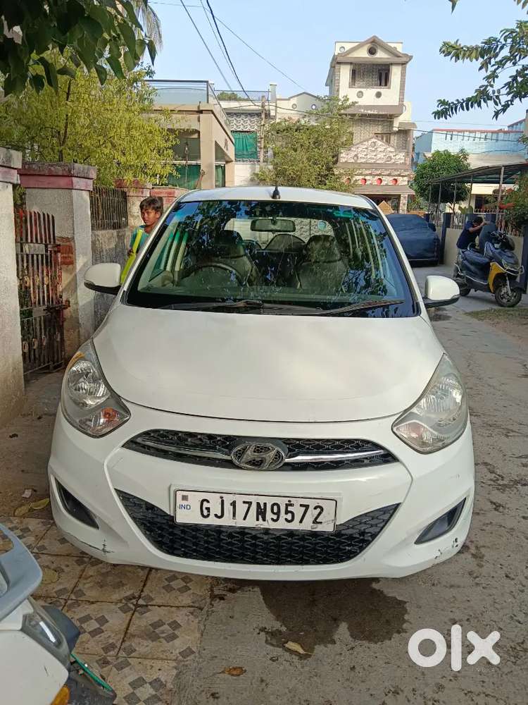 Hyundai I10 2013 Cng & Hybrids 70000 Km Driven Insurance With Ac