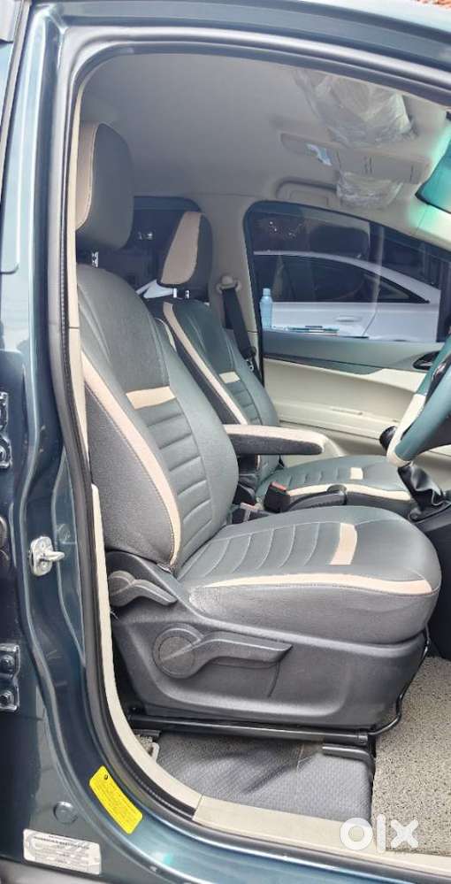 Mahindra Marazzo M4, 2019, Diesel