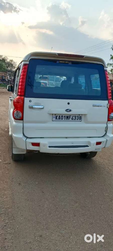 Mahindra Scorpio V Lx 2010 Diesel 150000 Km Driven