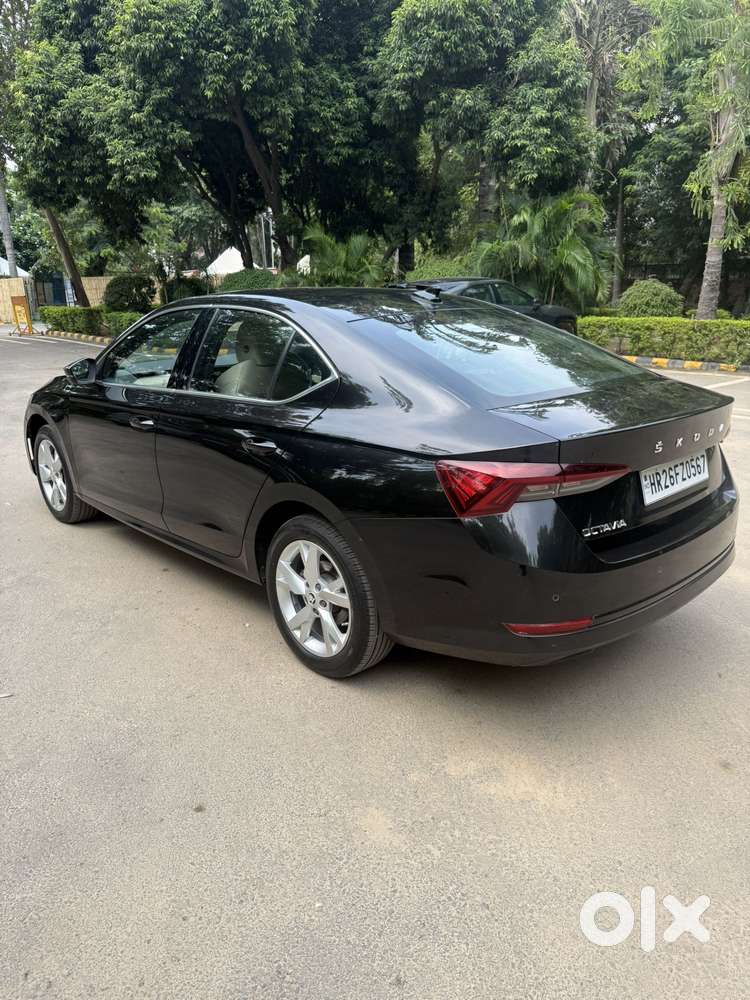 Skoda Octavia 2.0 Style Tsi At, 2022, Petrol