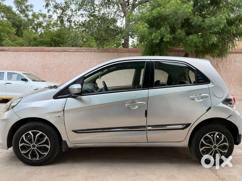 Honda Brio Petrol 2012