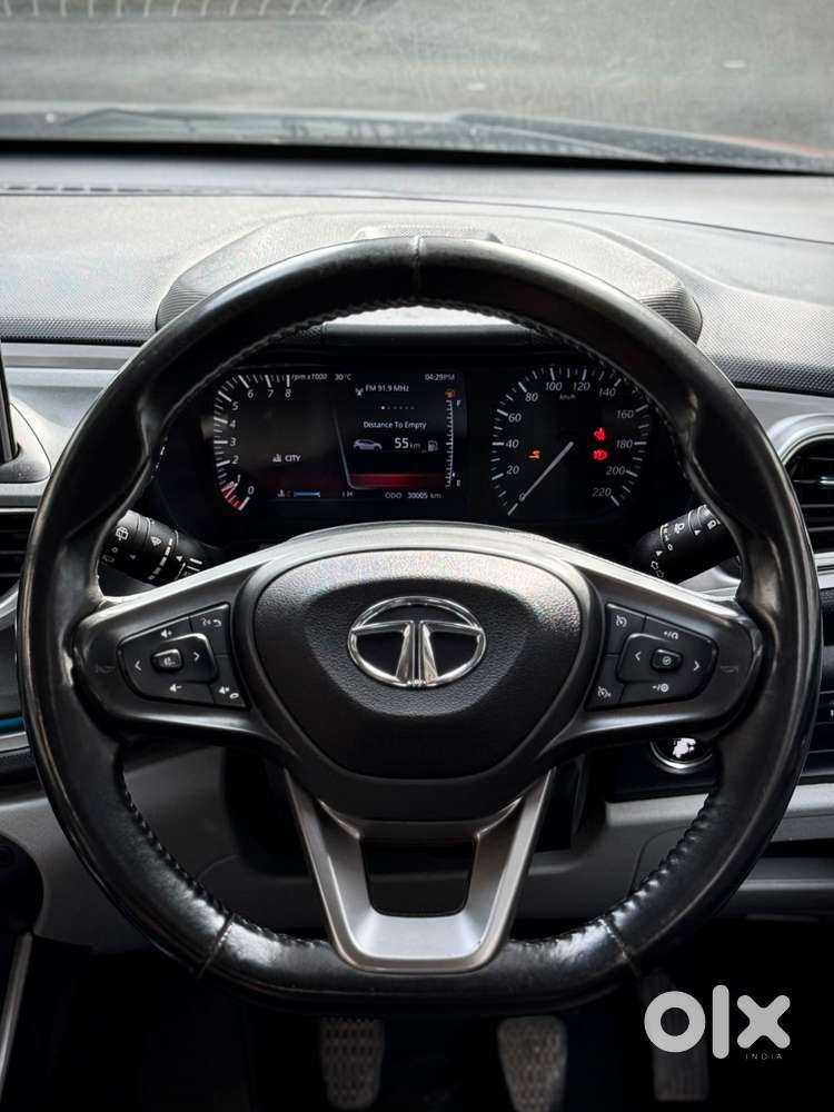 Tata Altroz 1.2 Xz (o), 2021, Petrol