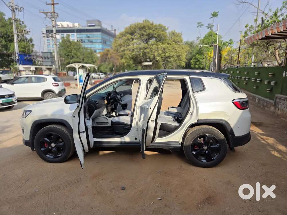 Jeep Compass 2018 Petrol Well Maintained