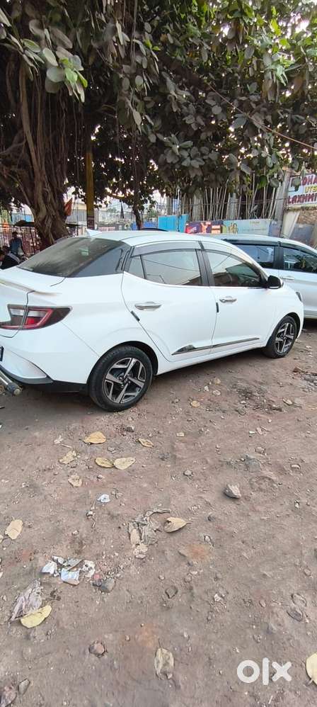 Hyundai Aura 1.2 Sx Cng, 2023, Cng & Hybrids